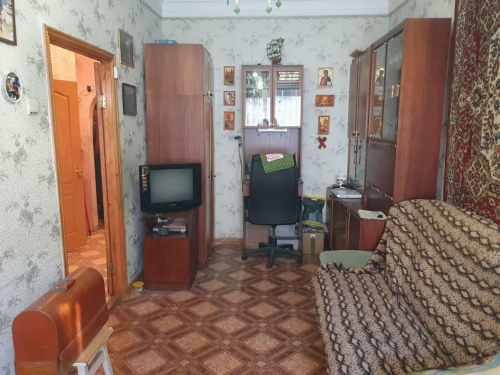 Продажа 2-комн квартиры Гамарника Яна, 12