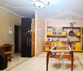 3-комн, 68кв м, этаж 2/2 наб Назукина, 13