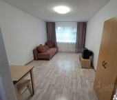 комната 90 кв м улица Надежды Островской, 7