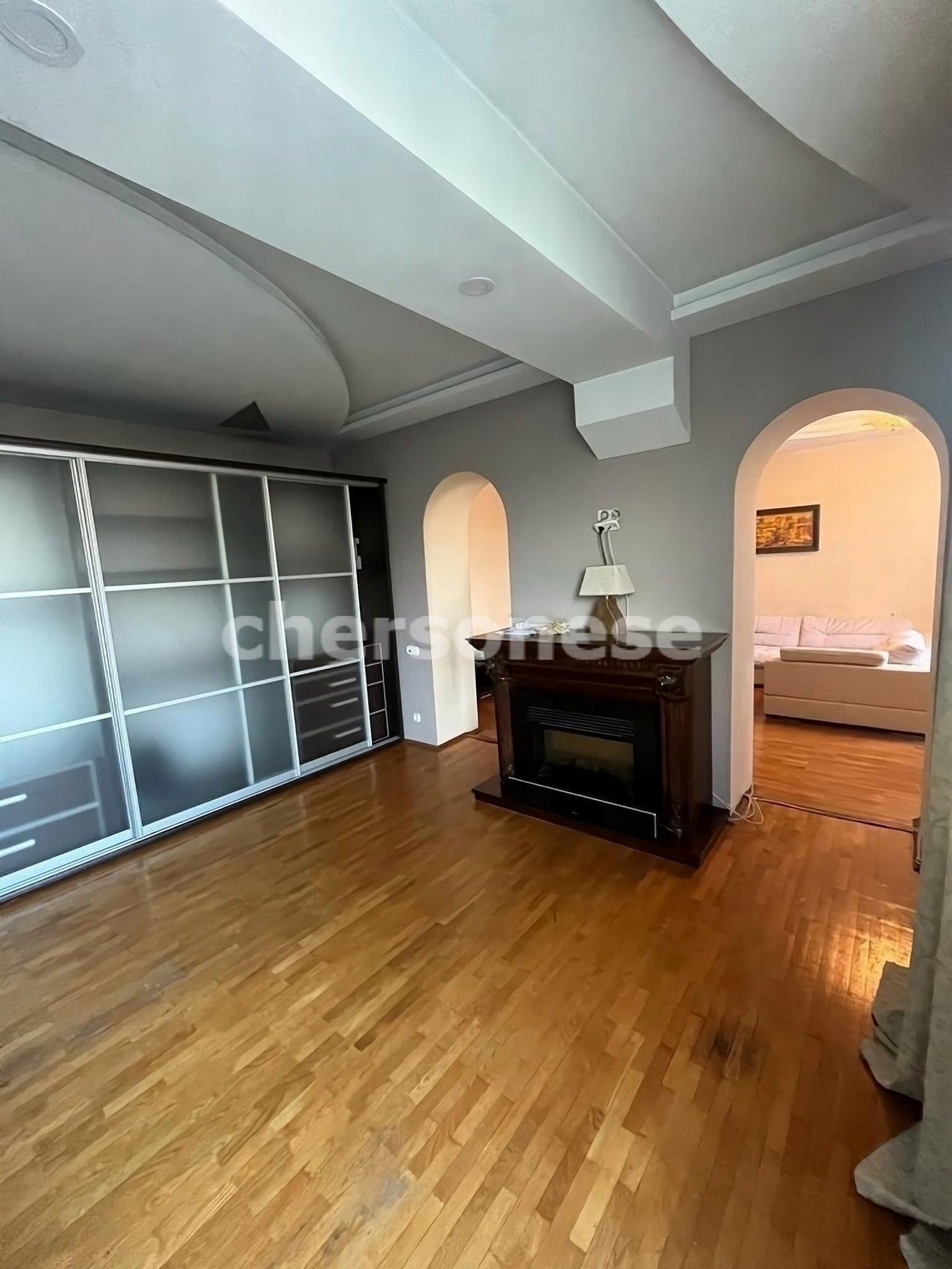 Купить квартиру за 19 995 000 рублей на Ленина улица, д.68