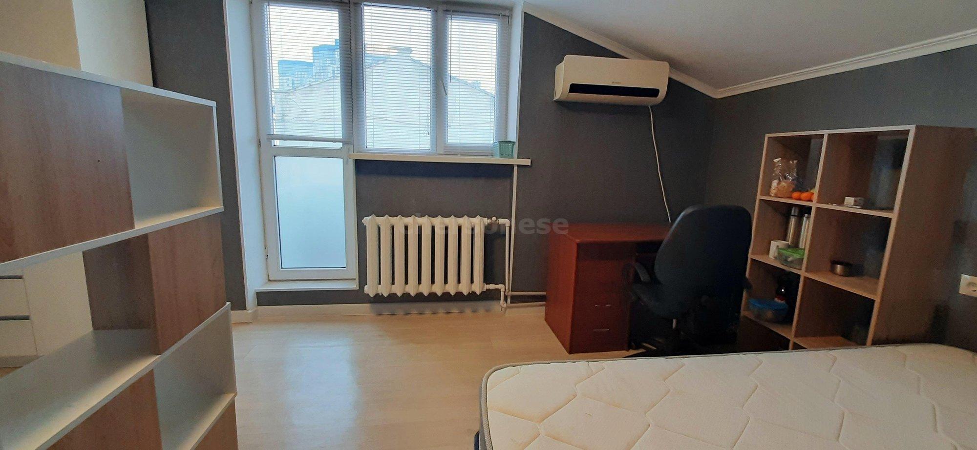 Сдать квартиру за 26 000 рублей на Александра Маринеско улица, д.11