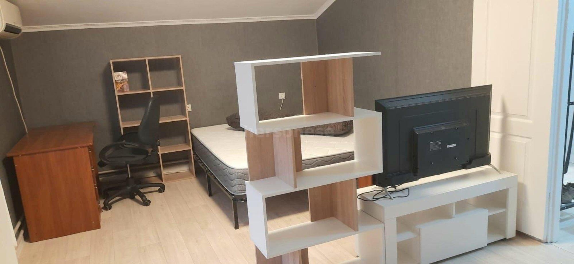 Сдать квартиру за 26 000 рублей на Александра Маринеско улица, д.11