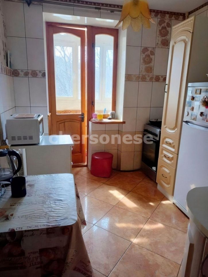 2-комн квартира Каштановая улица, д.3