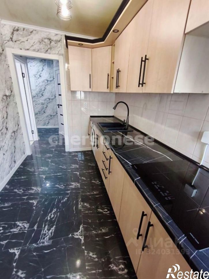 2-комн квартира пр-кт Генерала Острякова, 172А,  д. 172А