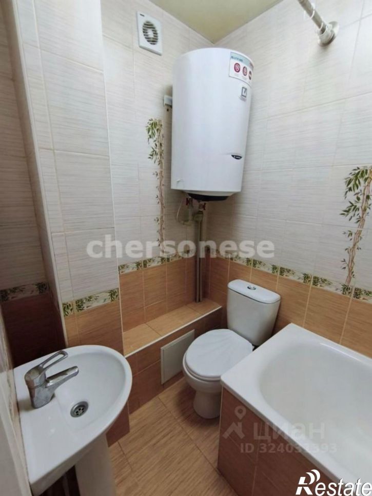 2-комн квартира пр-кт Генерала Острякова, 172А,  д. 172А