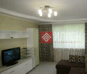 3-комн, 76кв м, этаж 1/5 ул Бориса Михайлова, 3а