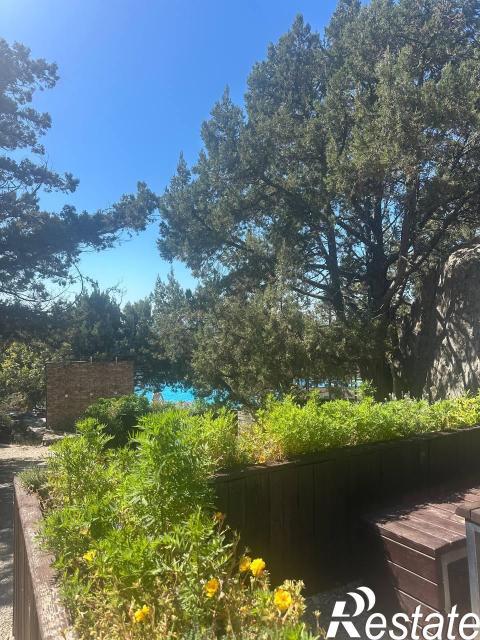 Купить квартиру за 9 000 000 рублей на Севастополь, Балаклавский р-н,зона  ЮБК, 14-В