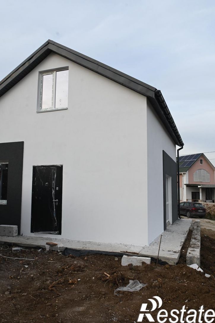 Коттедж/дом Ягодная , 1