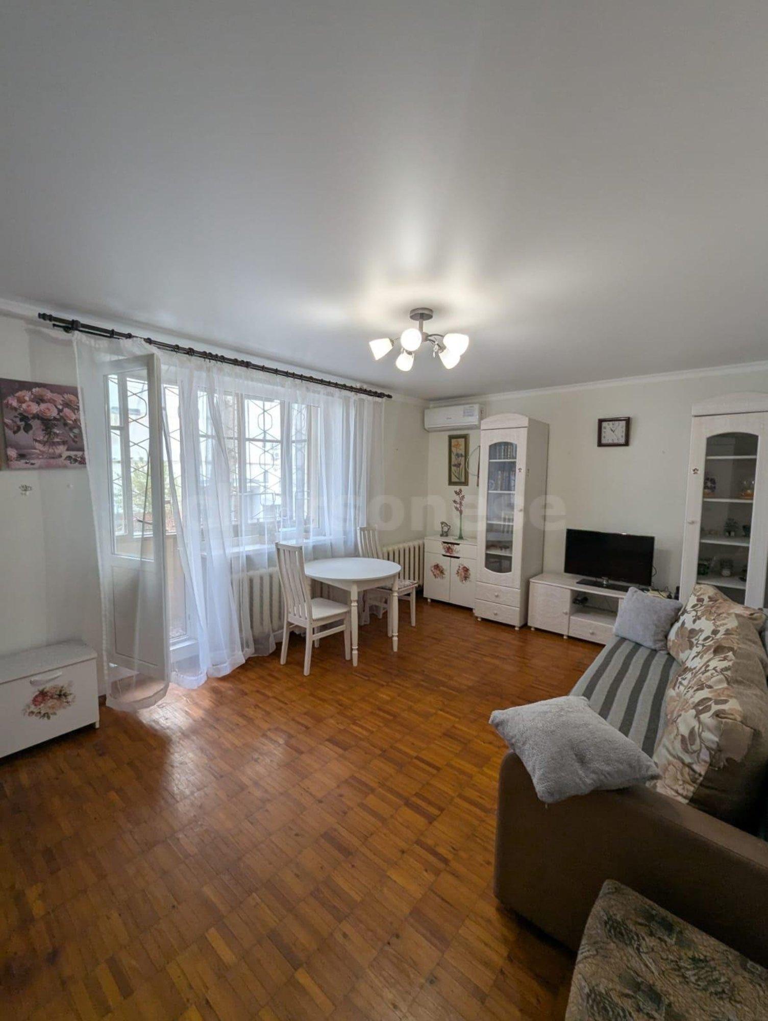 Сдать квартиру за 29 000 рублей на Маршала Геловани улица, д.15/17