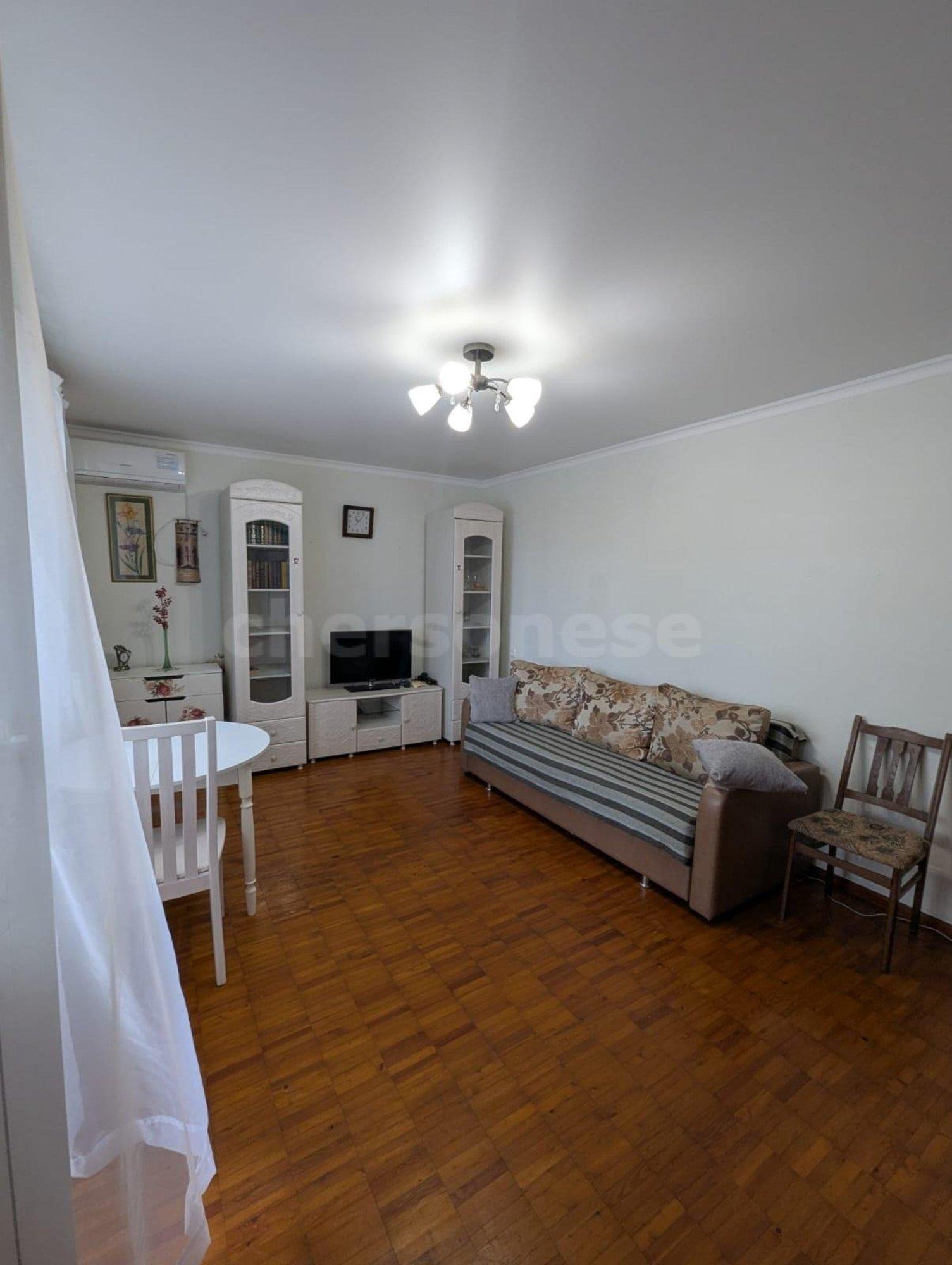 Сдать квартиру за 29 000 рублей на Маршала Геловани улица, д.15/17