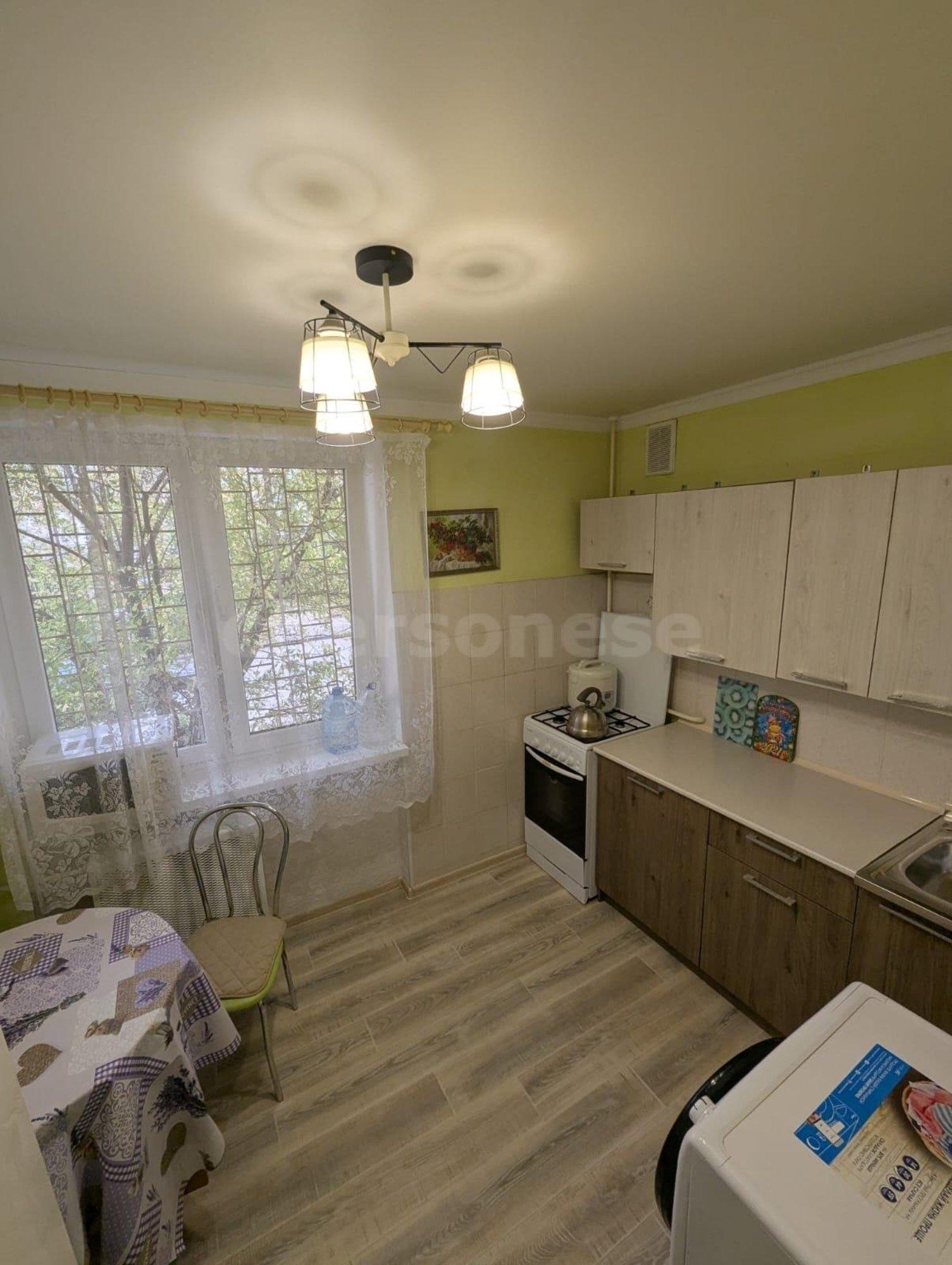 Сдать квартиру за 29 000 рублей на Маршала Геловани улица, д.15/17