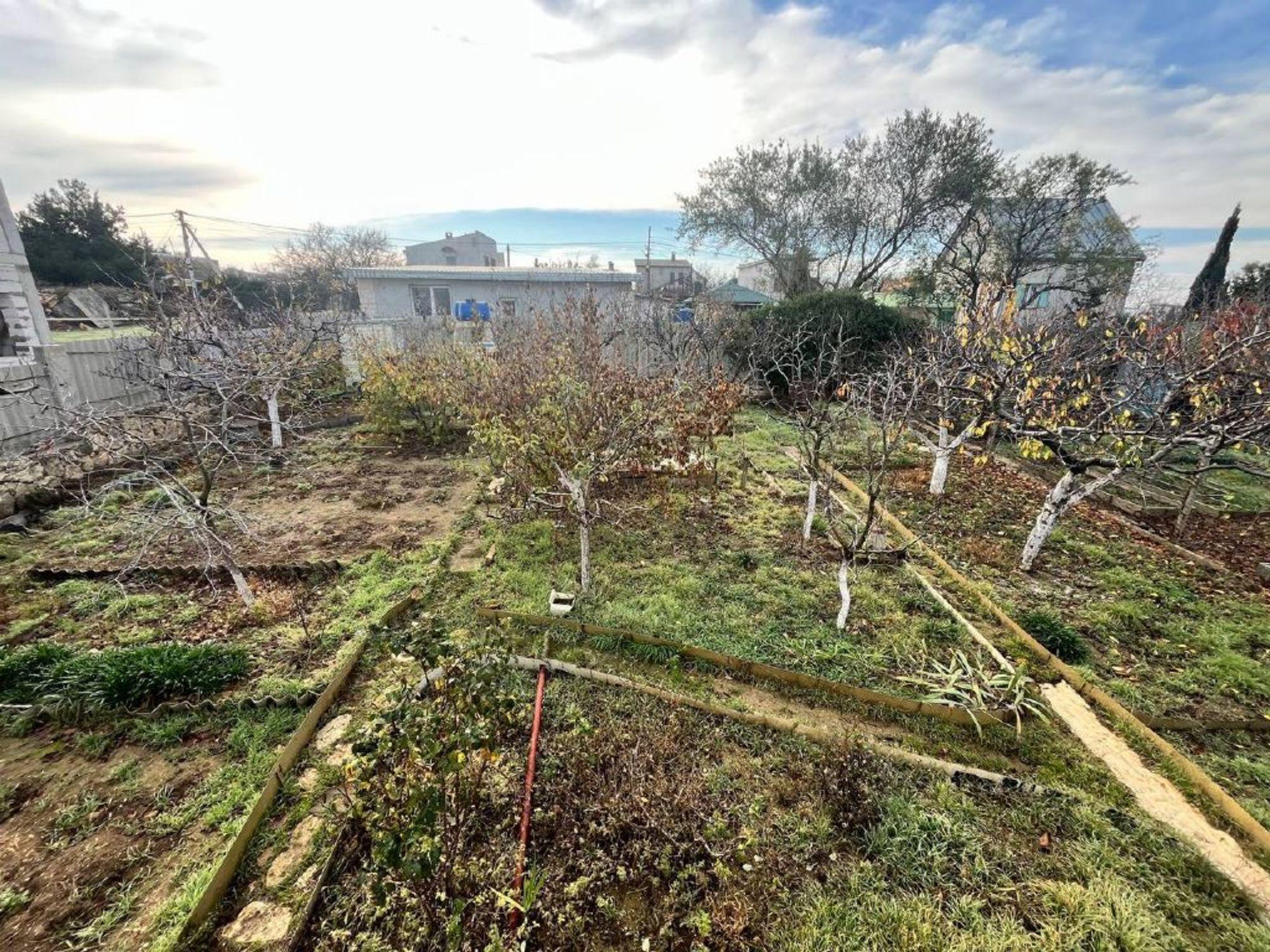 Купить дачу, дом, коттедж за 4 400 000 рублей на СТ Дельфин