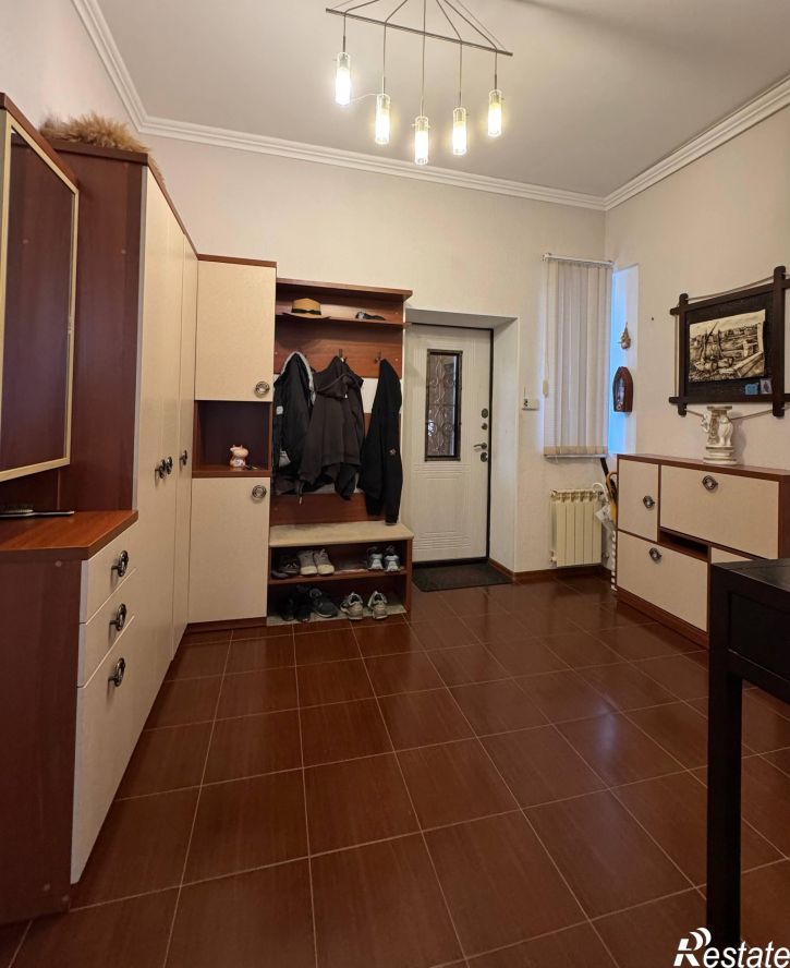 Коттедж/дом Генуэзская, 10