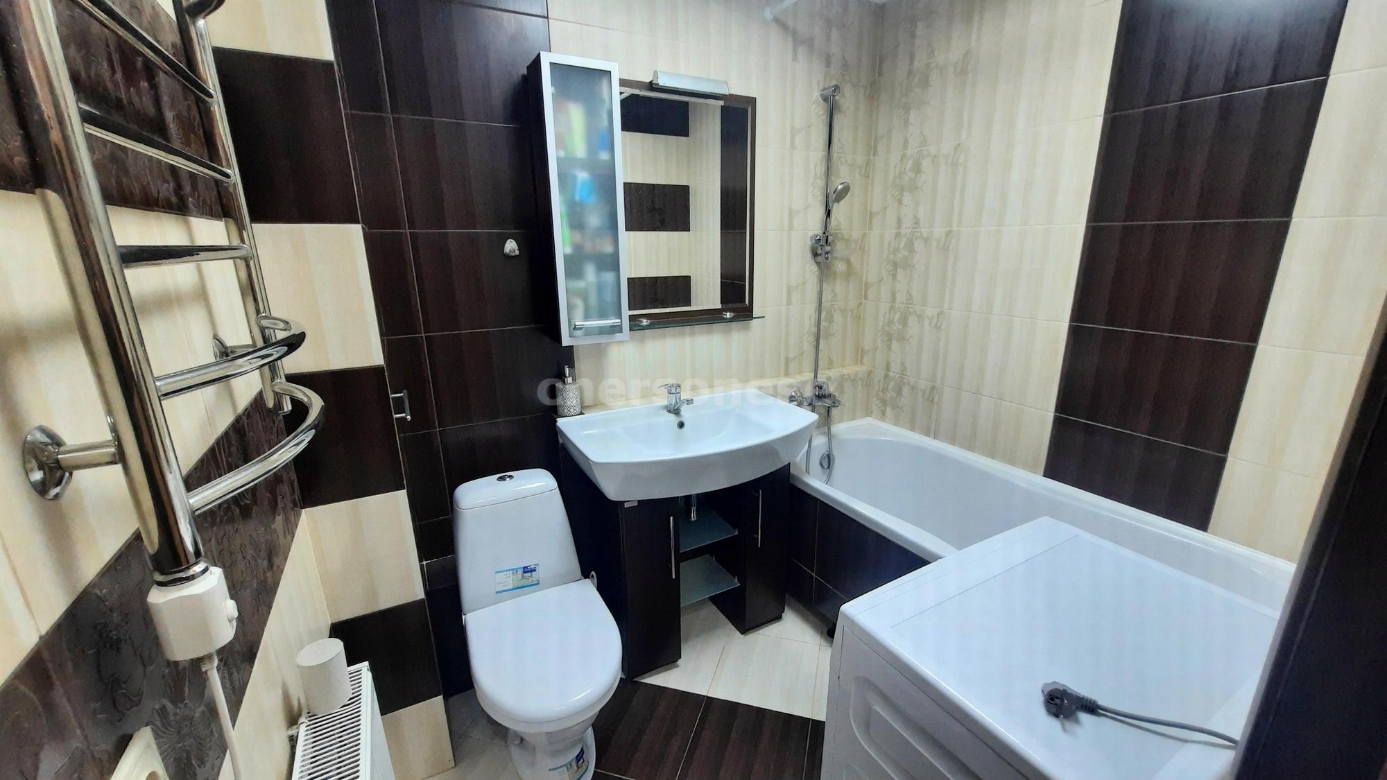 Купить квартиру за 8 295 000 рублей на Колобова улица, д.18/7