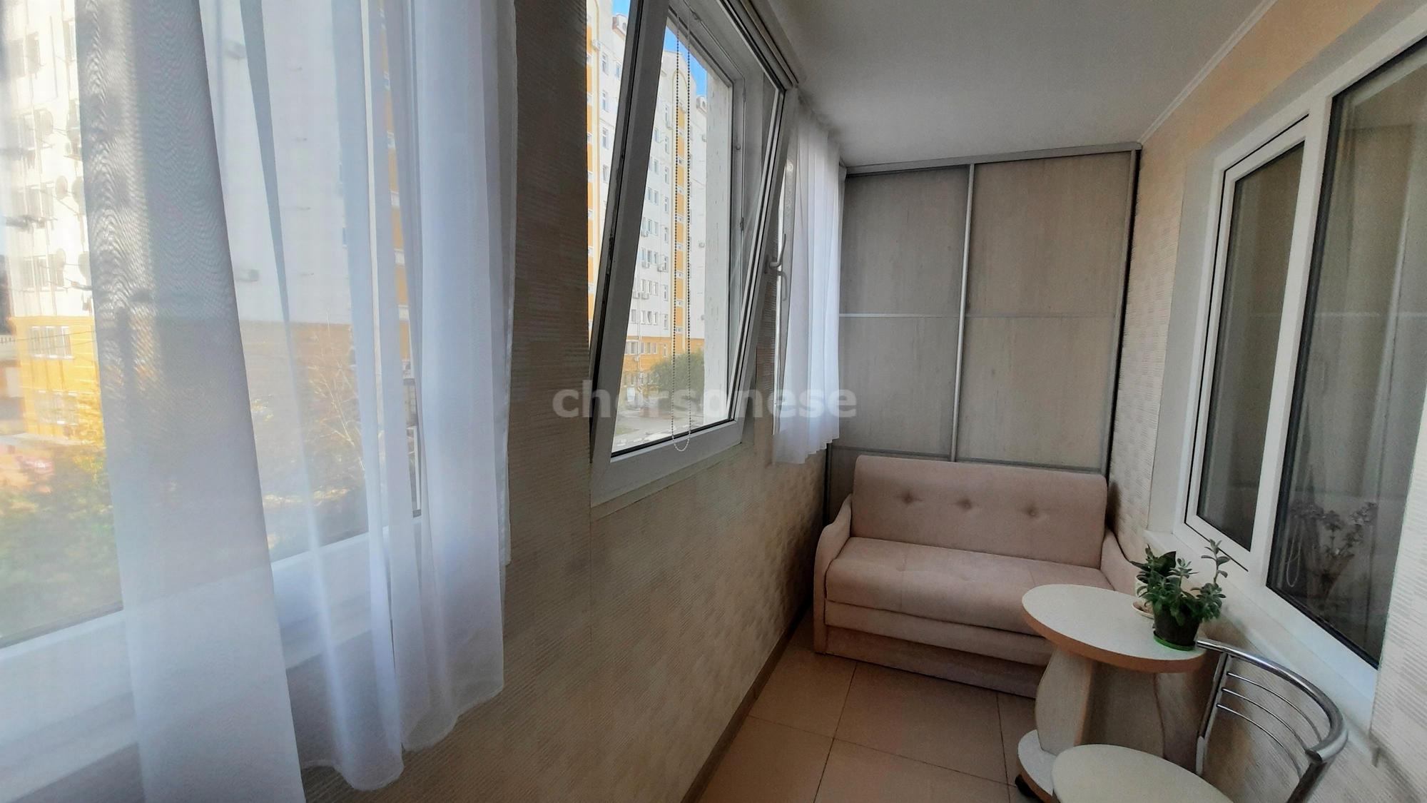 Купить квартиру за 8 295 000 рублей на Колобова улица, д.18/7