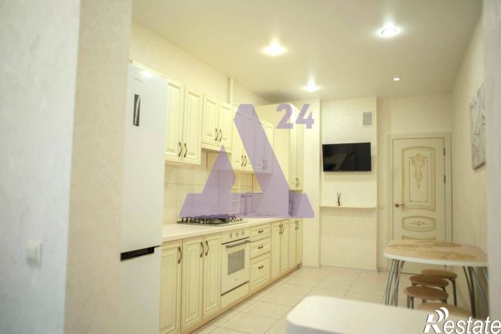 1-комн квартира проспект Античный, дом 5/1