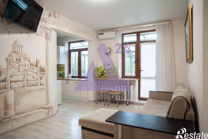 2-комн квартира улица Катерная, дом 16