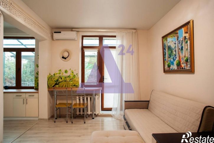 2-комн квартира улица Катерная, дом 16