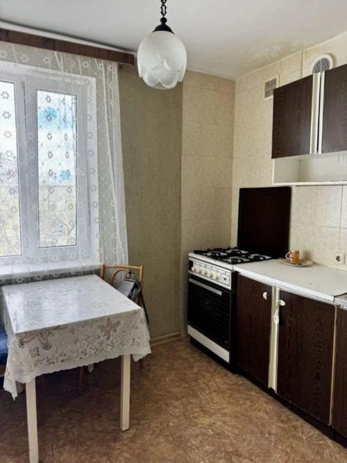 Продажа 2-комн квартиры Генерала Хрюкина, 3