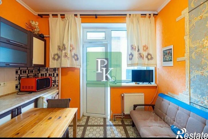 1-комн квартира улица Комбрига Потапова, 12,  д. 12