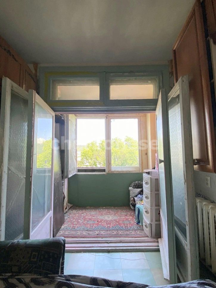 2-комн квартира Менжинского улица, д.18