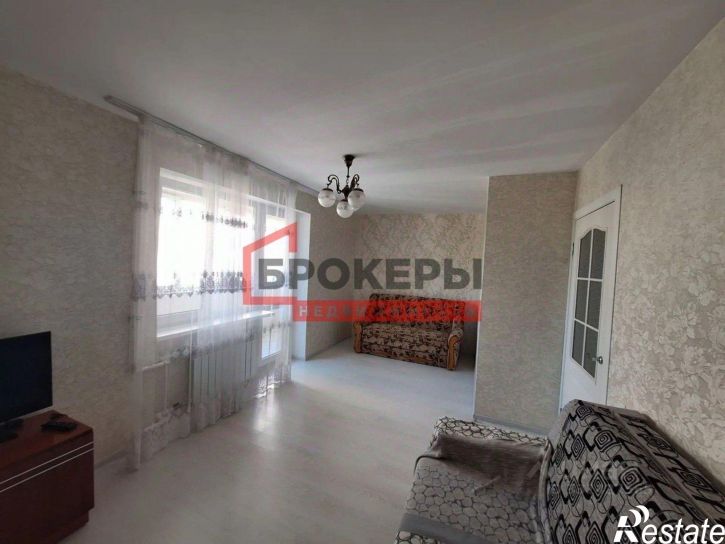 1-комн квартира пр-кт Героев Сталинграда, 33,  д. 33