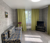 2-комн, 60кв м, этаж 2/5 Севастополь, улица Генерала Лебедя, 6