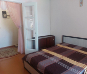 2-комн, 83кв м, этаж 1/3 Севастополь, улица Ленина, 50