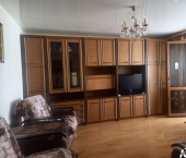 2-комн, 60кв м, этаж 5/10 пр-кт Октябрьской революции, 52А