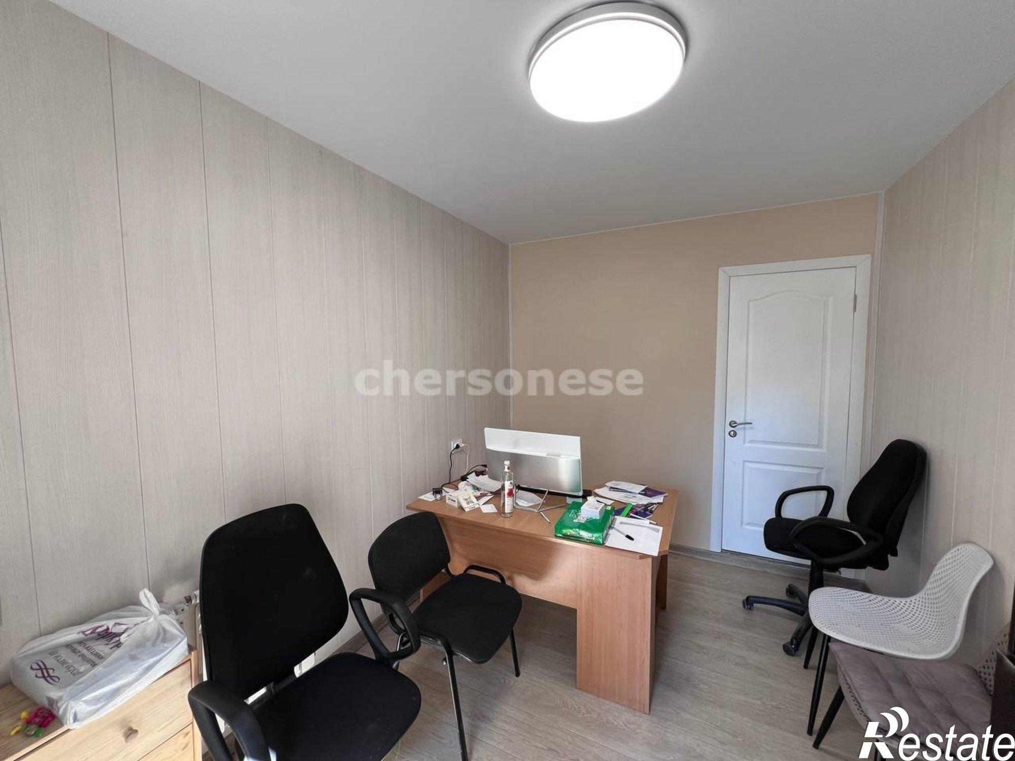 Сдать офис, помещение под офис за 12 500 рублей на Керченская улица, д.59