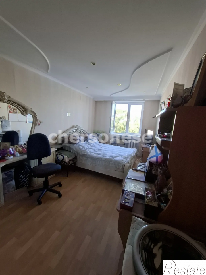 3-комн квартира Богдана Хмельницкого улица, д.6