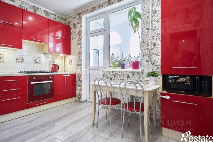 1-комн квартира Античный пр-кт, 52,  д. 52