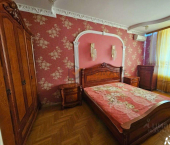 2-комн, 50кв м, этаж 3/6 Античный пр-кт, 8