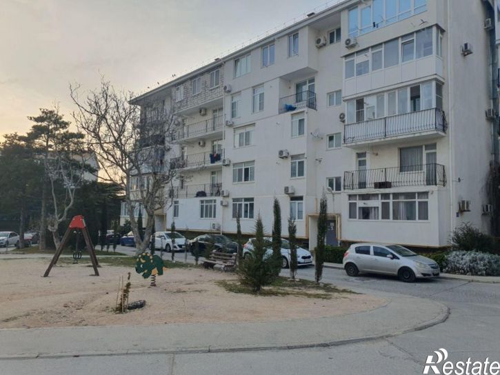 1-комн квартира Военных Строителей, 12/2