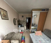 комната 82 кв м Маршала Блюхера улица, д.9