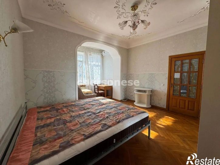 2-комн квартира Суворова улица, д.31