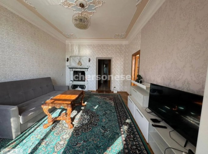 2-комн квартира Суворова улица, д.31