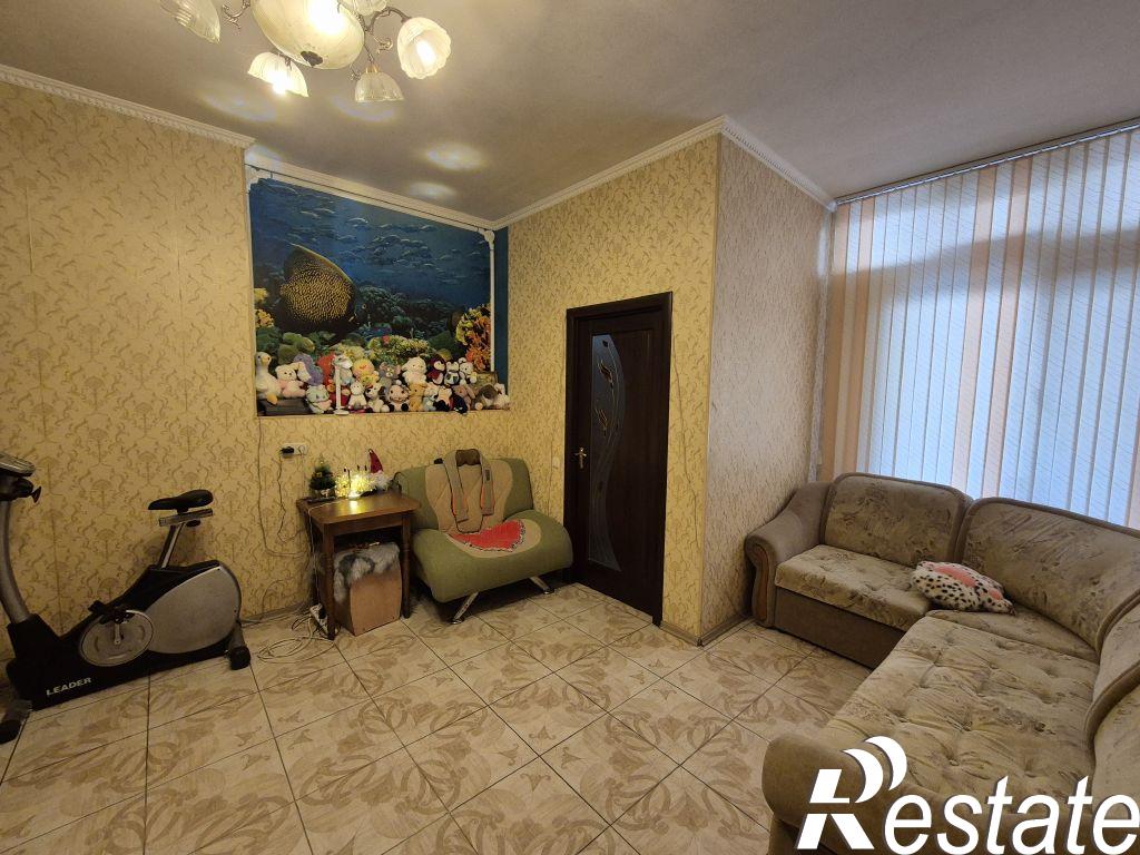 Купить квартиру за 12 000 000 рублей на Вакуленчука, 53 корп.10