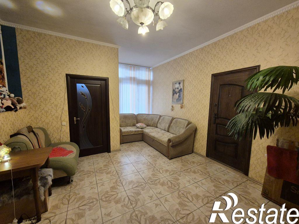 Купить квартиру за 12 000 000 рублей на Вакуленчука, 53 корп.10