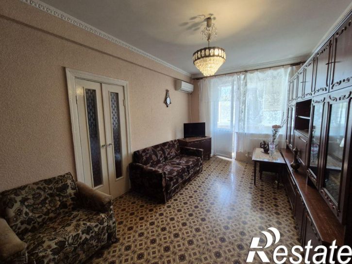 2-комн квартира Генерала Острякова просп., 74