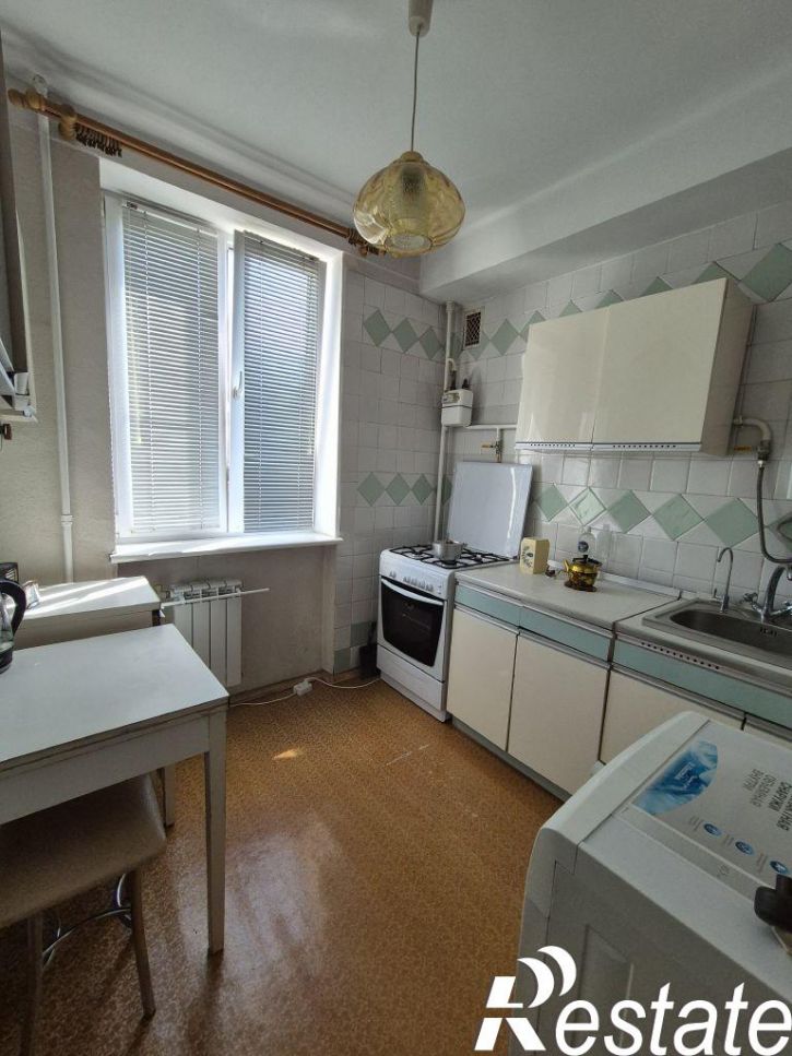2-комн квартира Генерала Острякова просп., 74