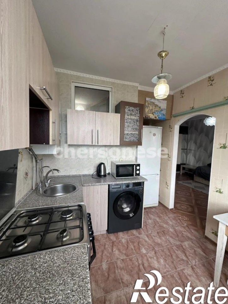 1-комн квартира улица Маршала Крылова, 19,  д. 19