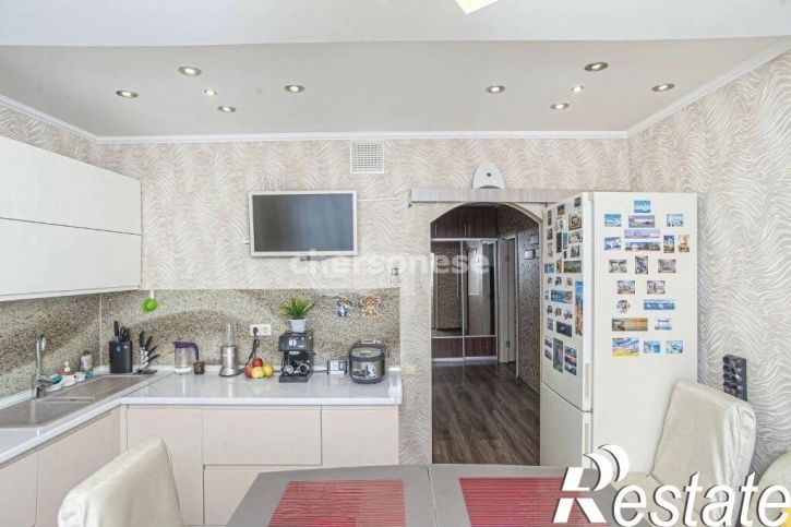 2-комн квартира Александра Маринеско улица, д.1Ак4
