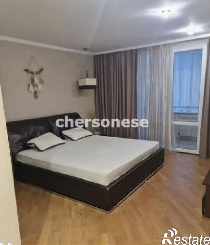 3-комн квартира Льва Толстого улица, д.22