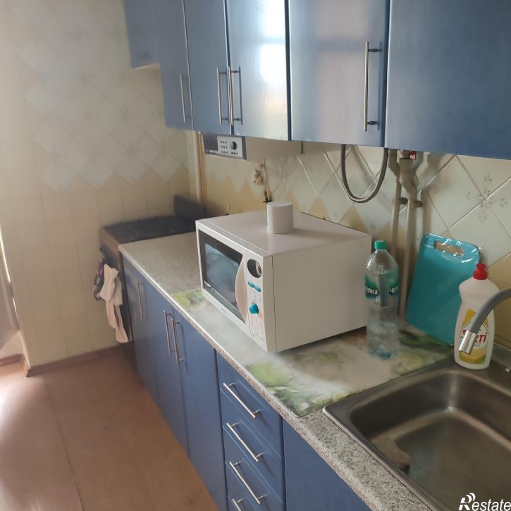 2-комн квартира Генерала Лебедя , 49