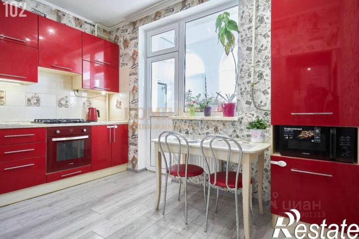 1-комн квартира Античный проспект, 52,  д. 52
