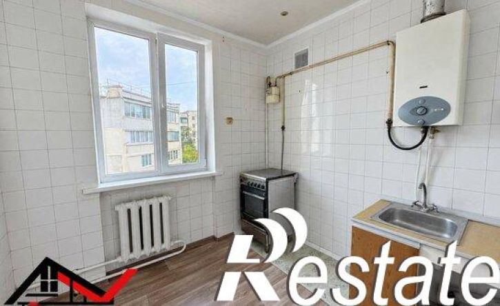 3-комн квартира проспект Генерала Острякова, 97,  д. 97