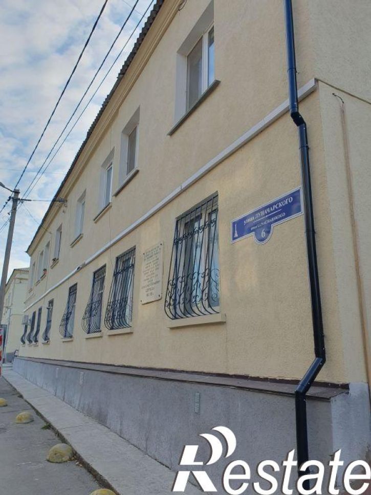 2-комн квартира Луначарского, 6