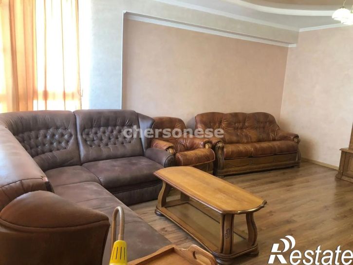 2-комн квартира проспект Античный, д.24