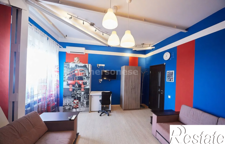 4-комн квартира улица Парковая, д.14Б